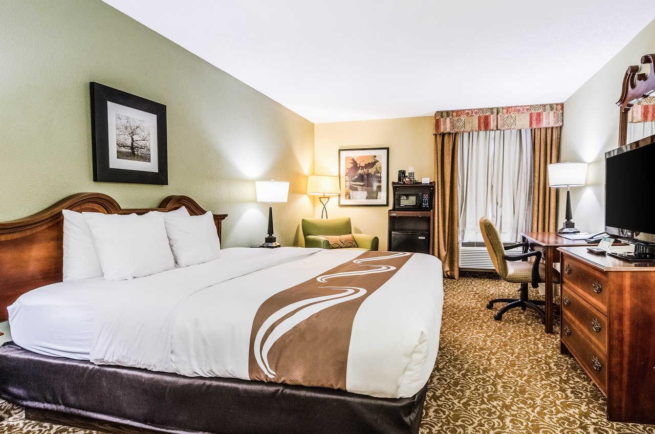 Quality Inn Whiteville North מראה חיצוני תמונה