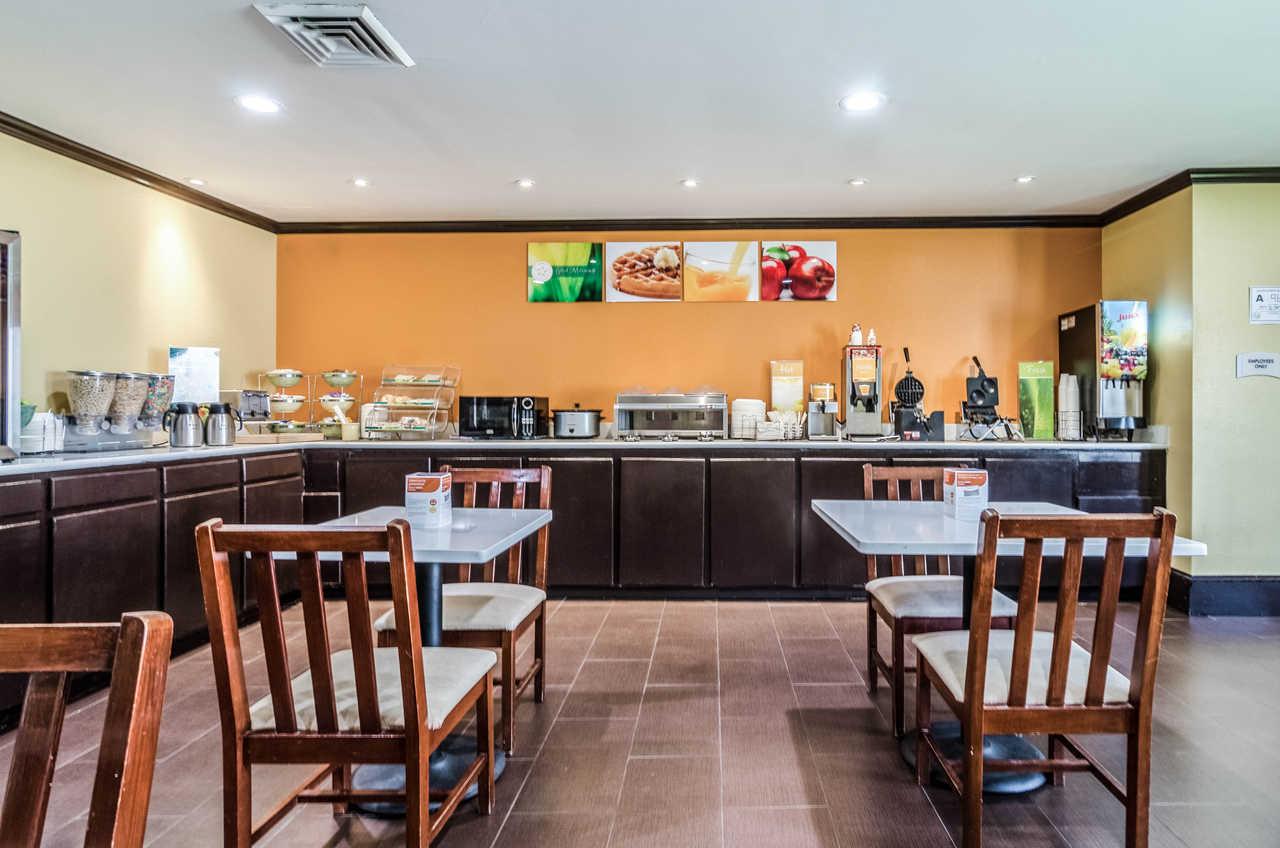 Quality Inn Whiteville North מראה חיצוני תמונה